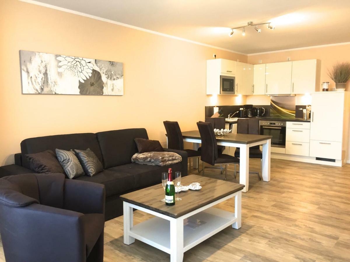 Mueritz-Brise Apartman Waren  Kültér fotó